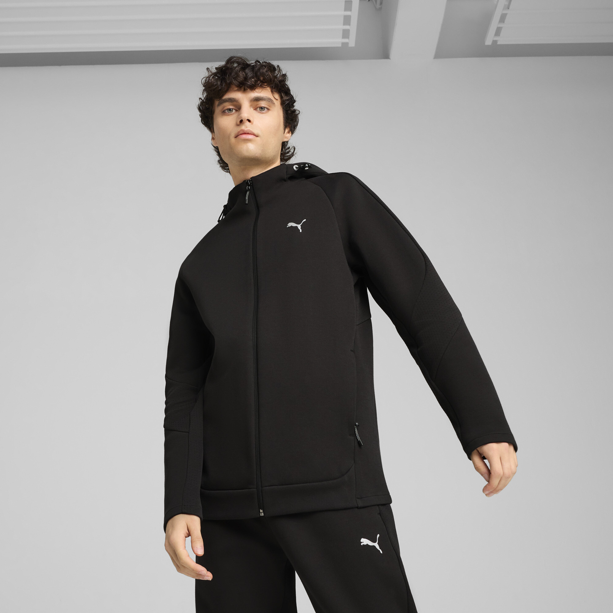 Puma Evostripe Full-Zip Hoodie 68461301 in Moldova for the