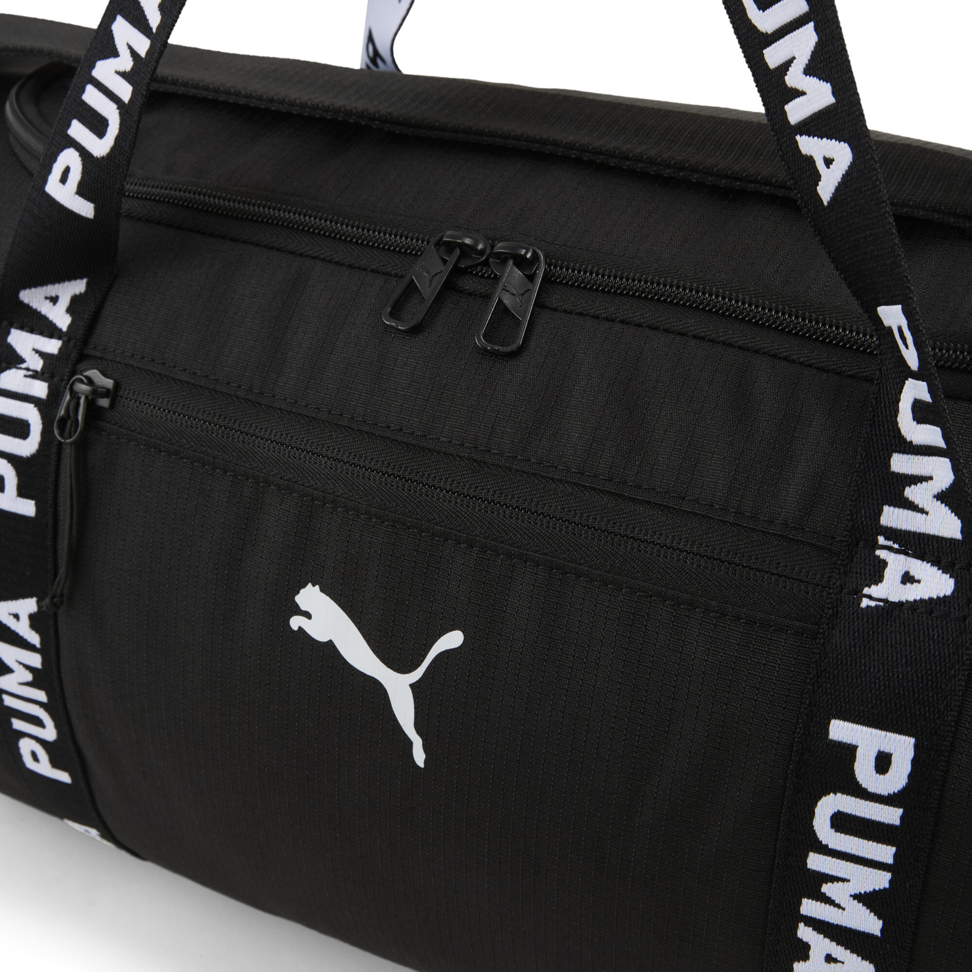 Puma Essentials Training Barrel Bag ( 09184901 ) in Moldova for