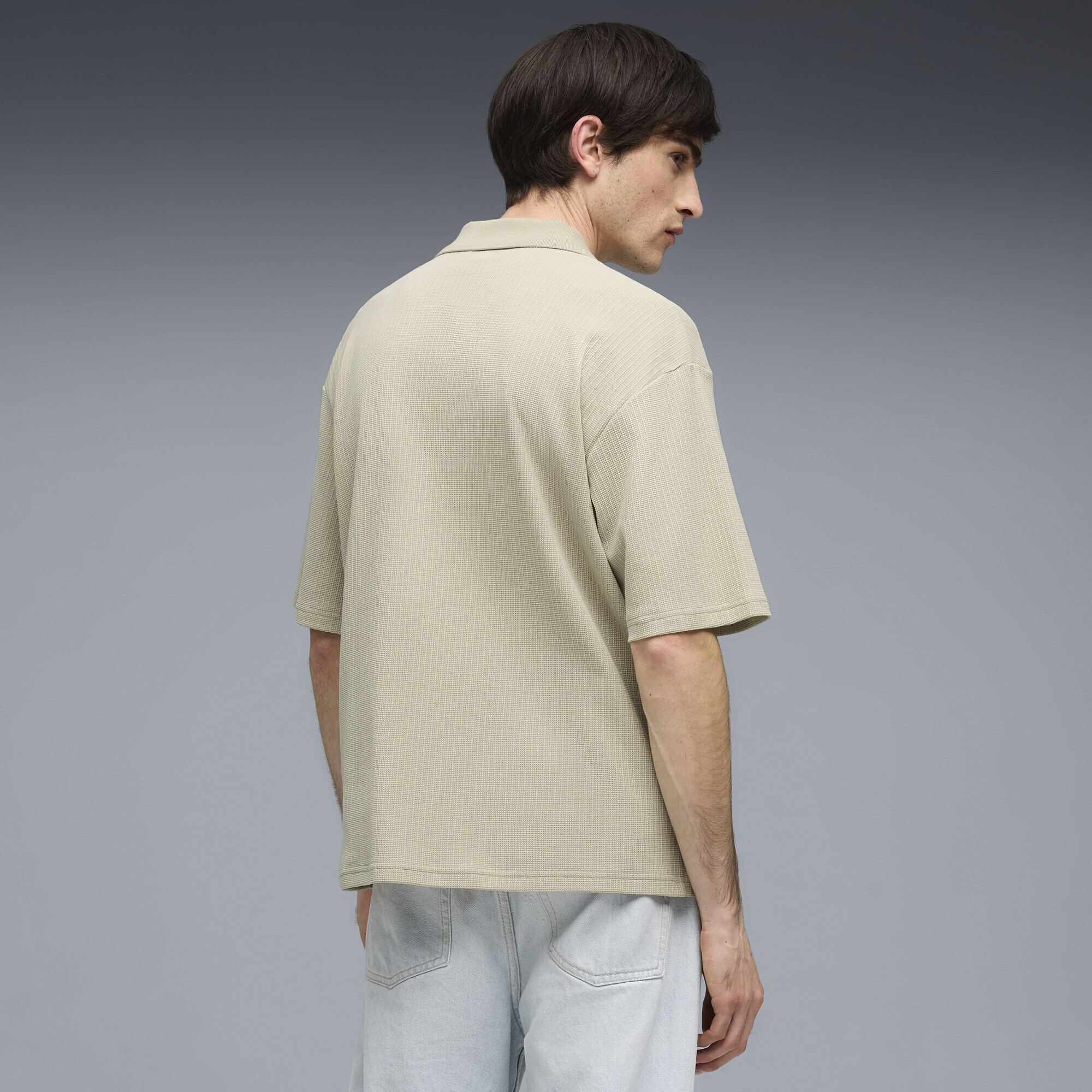 Puma Wardrobe Ess Boxy Tee ( 63436261 ) in Moldova for the price