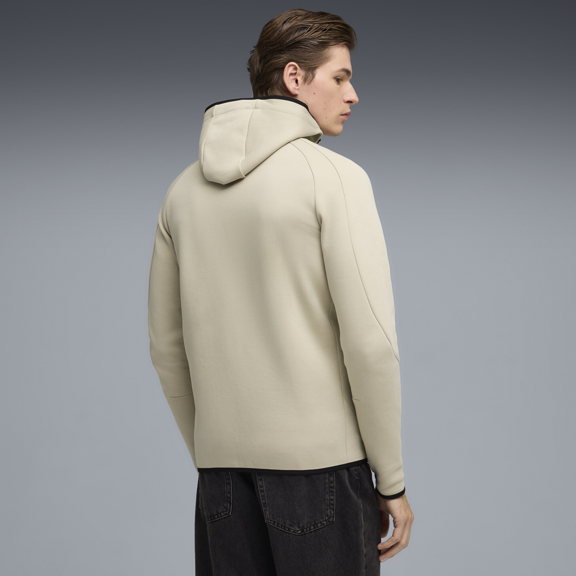 Puma Evostripe Full-Zip Hoodie ( 69219061 ) in Moldova for the